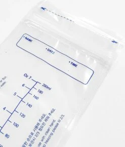 Spectra Moedermelk Bewaarzakjes Voor Borstvoeding - 30 Stuks - BPA Vrij - 200ml - Voor Diepvries 9 Spectra Moedermelk Bewaarzakjes Voor Borstvoeding - 30 Stuks - BPA Vrij - 200ml - Voor Diepvries -Jollein Winkel 1027x1200