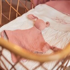 Jollein Speendoekje Bunny Ears - Rosewood -Jollein Winkel 1200x1200 1025