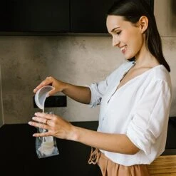 Babyono - Moedermelk Bewaarzakjes - Moedermelkbewaarzakjes - Gemakkelijke Etiketteren - 180 Ml - 30 Stuks - 1084 -Jollein Winkel 1200x1200 776