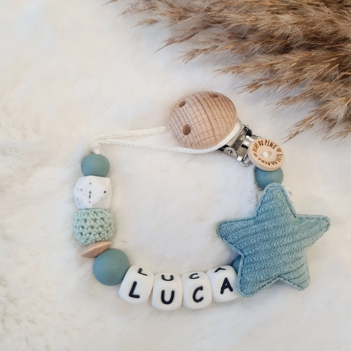 Merkloos Blue Or Pink - Speenkoord Met Naam - Blauw Wit Groen - Met Ster - Kraamcadeau - Jongen 1 Merkloos Blue Or Pink - Speenkoord Met Naam - Blauw Wit Groen - Met Ster - Kraamcadeau - Jongen