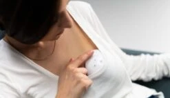 Lionelo Fidi Free - Elektrische Borstkolf - 2 Werkingsstanden - Massagefunctie - 5 Versstelbare Niveaus Van Kracht - 3 Verschillende Maten Van Siliconen - Capaciteit Van 150 Ml - Energiebesparend - Stille Werking - Timer -Jollein Winkel 1200x692 1