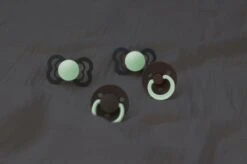 BiBS - Colour Collection - Stage 3 Fopspeen - 18+ Maanden - 2 Stuks - Sage Glow / Cloud Glow -Jollein Winkel 1200x799