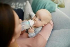 Philips Avent Anti-Colic SCD807/00 - Startersset Voor Pasgeborenen - 0M+ Met AirFree Ventiel 34 Philips Avent Anti-Colic SCD807/00 - Startersset Voor Pasgeborenen - 0M+ Met AirFree Ventiel -Jollein Winkel 1200x800 59