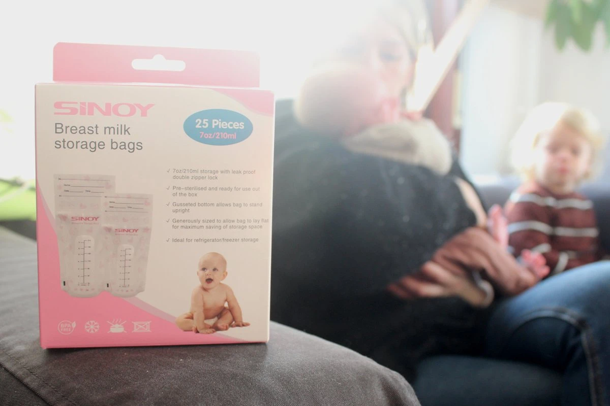 Merkloos Moedermelk Bewaarzakjes - Borstvoeding Bewaarzakje - 210 Ml - 25 Stuks - Steriel - Makkelijk Etiketteren 4 Merkloos Moedermelk Bewaarzakjes - Borstvoeding Bewaarzakje - 210 Ml - 25 Stuks - Steriel - Makkelijk Etiketteren - Afbeelding 4