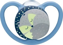 Nuk Space Night- Siliconen Fopspenen, 2st. Set- Gloeit In Het Donker 18-36 Maanden -Jollein Winkel 1200x860 1