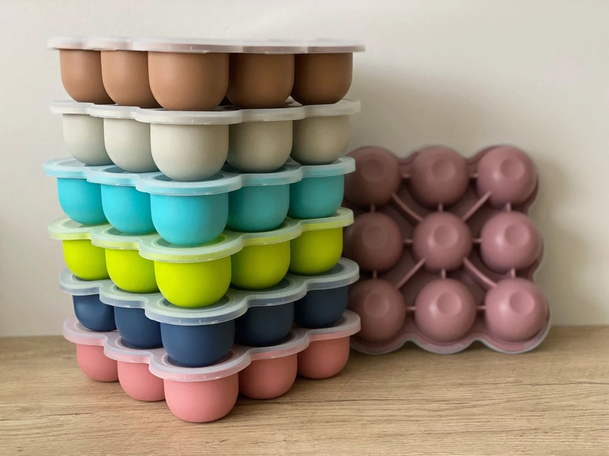 Maepa Bewaarbakjes Babyvoeding - Baby Hapjes - Diepvriesbakje - 9 Porties Babyvoeding - Moedermelk Bewaarbakje - Invriezen Babyvoeding 5 Maepa Bewaarbakjes Babyvoeding - Baby Hapjes - Diepvriesbakje - 9 Porties Babyvoeding - Moedermelk Bewaarbakje - Invriezen Babyvoeding - Afbeelding 5