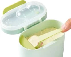 Without Lemon - Baby Melkpoeder Doseer Box - Reisbox - Opbergdoos Voor Voeding - Dispenser Met Schraper En Lepel - Roze - 400ml -Jollein Winkel 1200x962 2