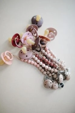 Bibs Fopspeen - Maat 1 0-6 Maanden - 4 Stuks - Black, Sage, Cloud & Baby Blue Glow In The Dark -Jollein Winkel 799x1200