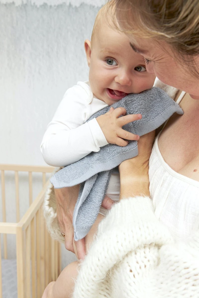 Meyco Basic Badstof Spuugdoekjes 6-pack - Wit/Forest Green/Grijs - 30x30cm 2 Meyco Basic Badstof Spuugdoekjes 6-pack - Wit/Forest Green/Grijs - 30x30cm - Afbeelding 2