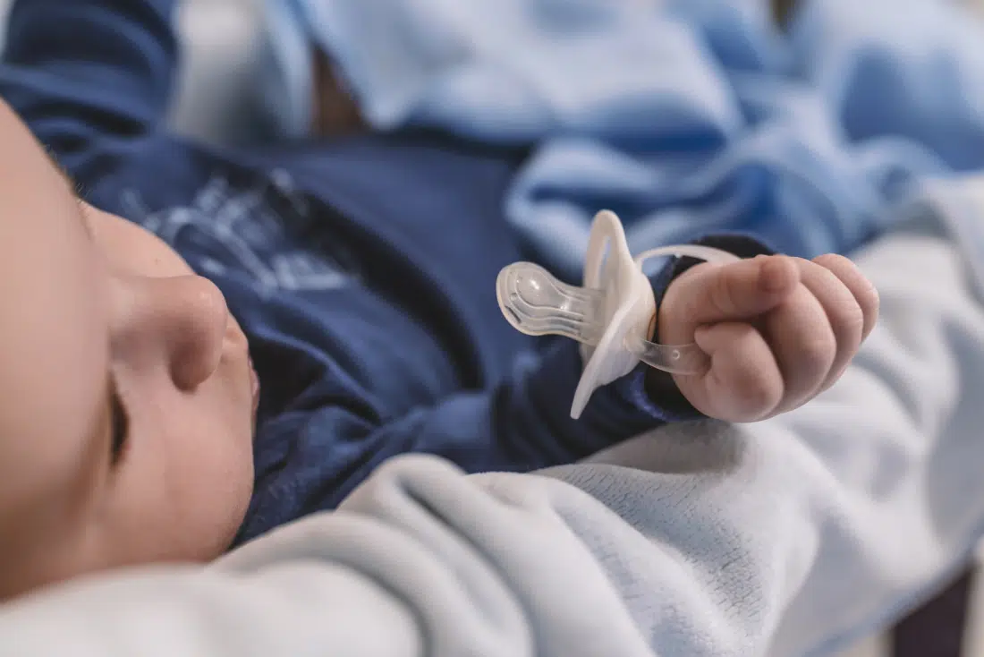 Jollein Winkel -Jollein Winkel baby with nipple 2